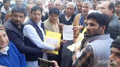 शामली: कलेक्ट्रेट में RLD MLA प्रसन्न चौधरी व्यास रूपाली के नेतृत्व अपनी मांगों को लेकर RLD कार्यकर्ताओं ने ADM को सौंपा ज्ञापन