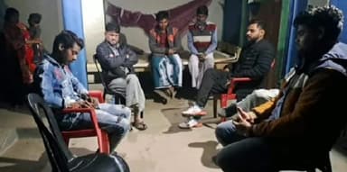 कोचाधामन: पाटकोई कला के टीटीगुड़ा गांव पहुंचे जिला परिषद सदस्य नासिक नादिर, लोगों की सुनी समस्याएं