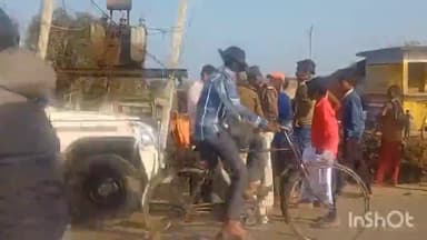 जहानाबाद: ब्रेथ एनालाइजर से कडौना थाने के समीप जांच करते दिखे जहानाबाद के पुलिस वाले