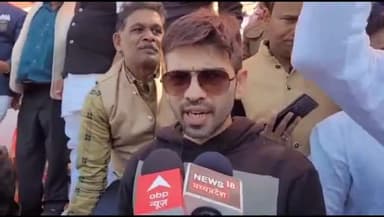 सिवनी: सिवनी पहुंचे पूर्व क्रिकेटर नमन ओझा ने कहा : क्रिकेट प्रतियोगिताओं के आयोजनों से खिलाड़ियों को प्लेटफॉर्म मिलता है