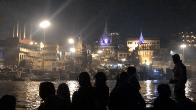 बनारस । काशी विश्वनाथ करिडोर से अस्सी घाट तक अदभुत नजारा देखने को मिला

#kashivshwanath
#lavkushagrahari