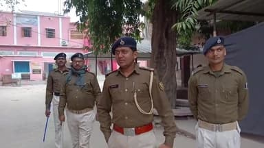 हिलसा: हिलसा अनुमंडल मुख्यालय के 5 परीक्षा केंद्रों पर शुरू हुई इंटरमीडिएट की परीक्षा, सुरक्षा का पुख्त इंतजाम