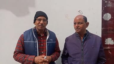 भाजपा के छदम राष्ट्रवाद का उदाहरण अदानी ग्रुप ने पेश किया देश का झंडा लगाकर अपनी गलतियों पर पर्दा डालने की कोशिश