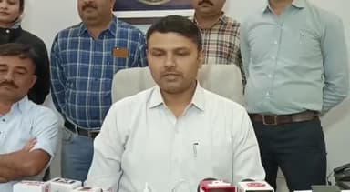 રાજકોટ પૂર્વ: SOG કચેરી ખાતેથી ACPએ ડ્રગ્સ કેસ મામલે મુખ્ય સપ્લાયરને ઝડપી પત્રકાર પરિષદ યોજી