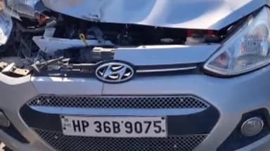 करनाल: हाईवे पर होंडा कंपनी के सामने दो बसों और कार में हुई टक्कर, टला बड़ा हादसा