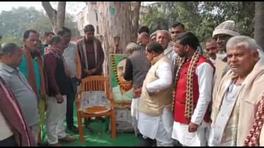 नूरसराय: नूरसराय जदयू कार्यालय में जदयू कार्यकर्ताओं ने मनाई शहीद जगदेव बाबू की जयंती