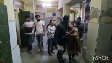 आगरा: गोकुल नगर क्षेत्र में रुपयों के लेन-देन में बदमाश ने युवक के पैर में मारी गोली, घायल को एसएन में किया गया भर्ती