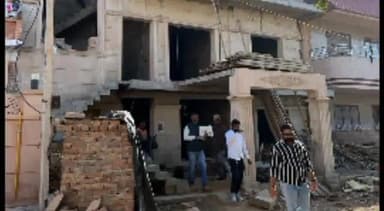 जोधपुर: चांदना भाकर इलाके में बिना अनुमति चल रहे निर्माण कार्य को नगर निगम दक्षिण ने किया सीज