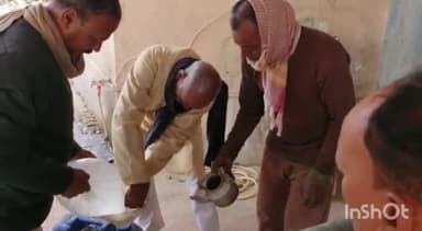 दाउदनगर: अंछा मोड़ के पास 50 लीटर महुआ शराब के साथ एक शराब धंधेबाज गिरफ्तार, एक बाइक जब्त