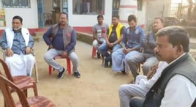 कोचाधामन: कठामठा में विधायक सह सचेतक इजहार असफी ने जनता दरबार लगाकर सुनी लोगों की समस्याएं