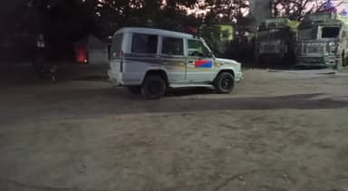 बरौली: झाझवा गढ़ से फरार वारंटी को पुलिस ने गिरफ्तार कर भेजा जेल, थानाध्यक्ष ने दी जानकारी