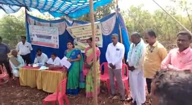 ಮುಂಡರಗಿ: ಕಕ್ಕೂರ್ ತಾಂಡಾದಲ್ಲಿ ಕುಷ್ಠರೋಗದ ಬಗ್ಗೆ ಜನಜಾಗೃತಿ ಸಭೆ