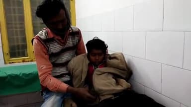 बीसलपुर: टिकरी चौराहे पर आवारा कुत्ते ने बच्ची को पैर में काटकर किया घायल, सरकारी अस्पताल में करवाया गया भर्ती