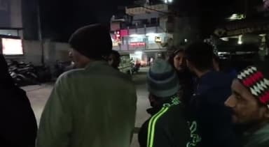 मेरठ: फातिमा गार्डन में पुरानी रंजिश को लेकर दो पक्षों के बीच हुई मारपीट, महिला समेत तीन लोग हुए घायल