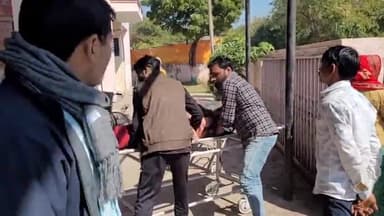 फिरोज़ाबाद: गांव कुर्री कूपा में पालतू कुत्ते को लेकर एक व्यक्ति ने पड़ोसियों के साथ ईंट पत्थर से हमला कर की मारपीट, 5 लोग हुए घायल