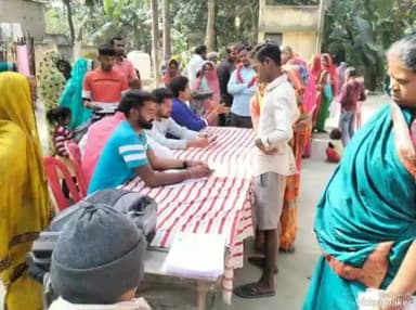 विभूतिपुर: बेलसंडी में जन समाधान के लिए जनता दरबार का हुआ आयोजन