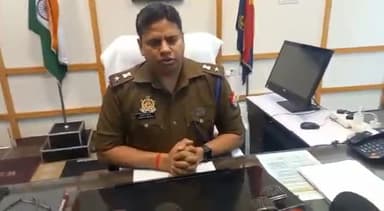 मुरादाबाद: ताजपुर माफी के रेलवे अंडरपास में जान जोखिम में डालकर स्टंट बाजी कर रहे युवकों को लेकर एसएसपी ने लिया संज्ञान