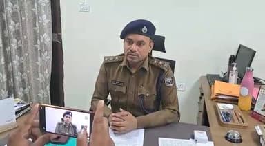 हिलसा: अनुमंडल कार्यालय में DSP कृष्ण मुरारी प्रसाद ने नालंदा जिले में घटित कई घटनाओं की प्रेसवार्ता कर जानकारी दी