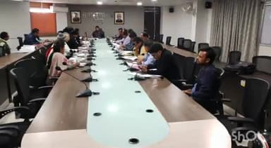 मेदिनीनगर (डालटनगंज): समाहरणालय सभागार मे प्रधानमंत्री सूक्ष्म खाद्य प्रसंस्करण उन्नयन योजना को लेकर पलामू उपायुक्त ने की बैठक