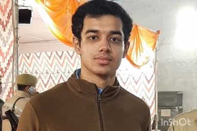 बरेली: SDM प्रत्युष पांडेय के कुशल नेतृत्व में जनसुनवाई से समाधान में बरेली जनपद की सदर तहसील यूपी में बनी नम्बर वन