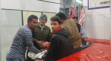 करही के पास बाइक अनियंत्रित होकर गिरने से बाइक सवार दो लोग गंभीर रूप से हुए घायल