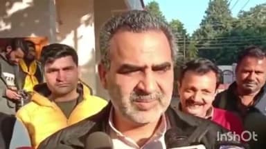 मुज़फ्फरनगर: कलेक्ट्रेट पहुंचे केंद्रीय मंत्री डॉ. संजीव बालियान ने भाकियू के धरने के संबंध में कहा, सरकार से वार्ता की जाएगी