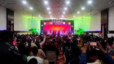 हज़ारीबाग: कार्मेल स्कूल की नन्ही छात्राओं द्वारा वार्षिक महोत्सव के रूप में मनाया गया अभिभावक दिवस, विधायक अंबा प्रसाद रहीं मौजूद