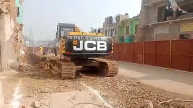 फैज़ाबाद: अयोध्या में रामपथ के बगल नाली और डक्ट का निर्माण कार्य हुआ युद्ध स्तर पर शुरू