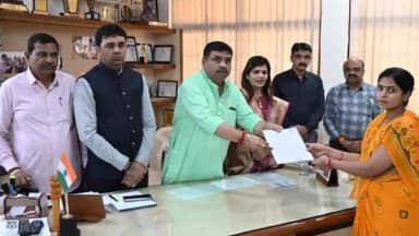 રાજકોટ પૂર્વ: મહાનગરપાલિકા ખાતે વારસાઈ સફાઈ કામદારોને કાયમી ઓર્ડર આપવામાં આવ્યા