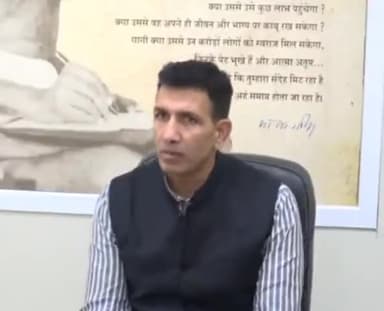 इंदौर: लोकतांत्रिक मूल्यों की अवमानना करना शुरू से ही भारतीय जनता पार्टी के डीएनए में है: पूर्व मंत्री जीतू पटवारी