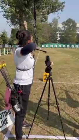 करनाल: CHD सिटी करनाल की रहने वाली खिलाड़ी रिद्धि फोर ने खेलो इंडिया  मध्यप्रदेश में निशानेबाजी में जीता गोल्ड मेडल