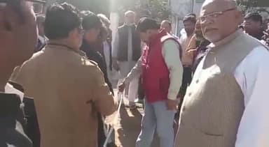 ग्वालियर गिर्द: थाटीपुर के दशहरा मैदान में 5 फरवरी को होने वाले रविदास जयंती आयोजन को लेकर व्यवस्थाओं का कांग्रेस विधायक ने लिया जायजा