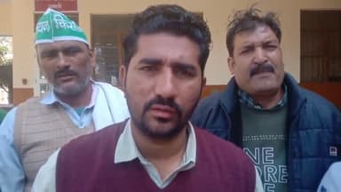 शामली: कलेक्ट्रेट में पहुंचे किसान यूनियन के कार्यकर्ता व जिलाध्यक्ष, अधिकारियों पर लगाया भू माफियाओं से मिले होने का आरोप