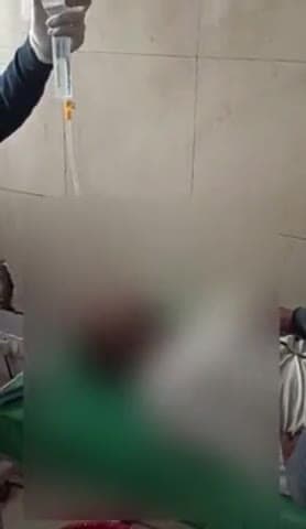 बहराइच: जैमरा इलाके में संदिग्ध परिस्थितियों में युवक ने खाया जहरीला पदार्थ, अस्पताल में इलाज जारी