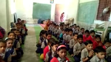 सरस्वती शिशु मंदिर देवनगर पुराना में हर शनिवार एवं मंगलवार को श्री वीर हनुमान जी चालीसा पाठ का आयोजन किया जाता है जय हो