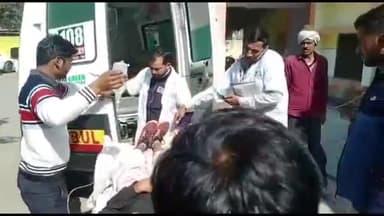 धनौरा: मंडी धनोरा रोड स्थित जोगीपुरा गांव के पास तेज रफ्तार कार व ट्रैक्टर ट्राली की हुई भिड़ंत, एक शख्स की मौत व 4 लोग घायल