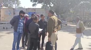 बहादुरगढ़: विकासनगर में खुद को गोली मारकर आत्महत्या करने वाले प्रॉपर्टी डीलर के शव का रविवार को नागरिक अस्पताल में हुआ पोस्टमार्टम