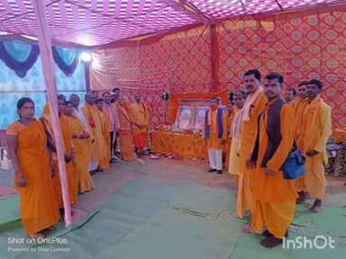 शीतलावण्ड में 5 कुंडीय गायत्री महायज्ञ में गायत्री परिवार को बालिका शिक्षा केंद्र हेतु 1 एकड़ भूमि किया दान