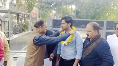 मेरठ: पश्चिम यूपी संयुक्त व्यापार मंडल मेरठ महानगर के महामंत्री बने मोहम्मद जुबैर, व्यापारियों ने किया स्वागत