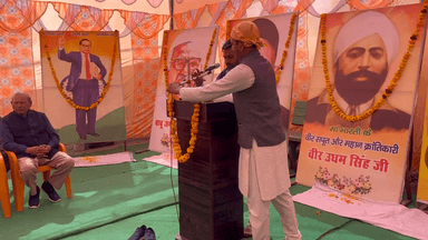 संत गुरू रविदास जी की जयंती के अवसर पर ग्राम इंचोली में गुरु रविदास जी के मंदिर में अपने विचार रखे और यात्रा का शुभारंभ किया ।