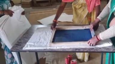 सूरजपुर: स्वयं सहायता समूह की महिलाएं हो रही आत्मनिर्भर