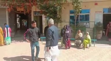 ग्वालियर गिर्द: मोतीझील स्थित एकलव्य स्कूल में निशुल्क नेत्र जांच शिविर का किया गया आयोजन