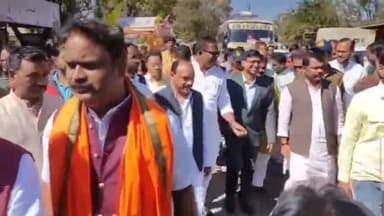 सिवनी: संत रविदास जयंती के अवसर पर टैगोर वार्ड के संत रविदास मंदिर में पूजन अर्चन के बाद जिले में विकास यात्रा का हुआ शुभारंभ