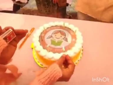 शामली: बेटी बचाओ बेटी पढ़ाओ के तहत MLC वीरेंद्र चौहान व DM जशजीत कौर ने बेटी को जन्म देने वाली 16 महिलाओं को दी बधाई