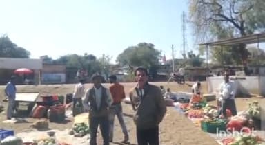 राघोगढ़: प्रशासन द्वारा राधौगढ क्षेत्र के गांवो में विकास यात्रा को लेकर कराई जा रही मुनादी, योजनाओं से छूटे लोगों से की गई अपील