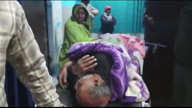 सुपौल: डकीघाट में मामूली विवाद को लेकर मारपीट में एक शख्स को घर में घुसकर 10 लोगों ने पीटा, घायल सदर अस्पताल सुपौल में इलाजरत