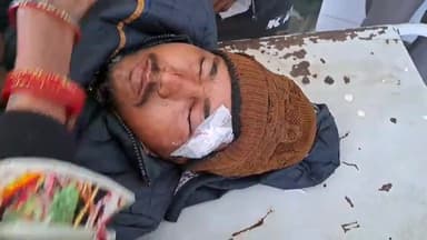 सुपौल: कुमारगंज किशनपुर वार्ड नंबर 12 निवासी व्यक्ति को कमल जरी के समीप एक पिकअप माल गाड़ी ने मारी टक्कर, सर में लगी चोट