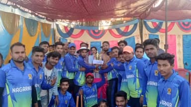 जगदलपुर: चोकवाड़ा  में आयोजित क्रिकेट प्रतियोगिता के समापन में शामिल हुए जनपद उपाध्यक्ष जिशान क़ुरैशी