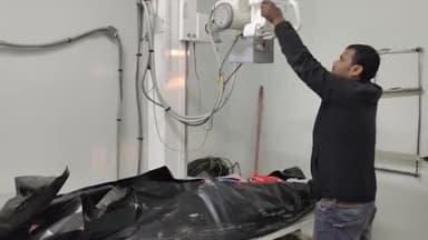 कटिहार: पंचवा मिलिक टोला में घर के बाहर सो रहे व्यक्ति के सिर में मारी गई गोली, हत्या के कारणों का नहीं हुआ खुलासा