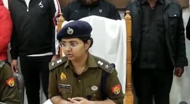 गाज़ियाबाद: एलीवेटेड रोड पर गाड़ी खड़ी कर व गले में हथियार डालकर डांस करने वाले 5 आरोपी गिरफ्तार, DCP साहिबाबाद ने दी जानकारी